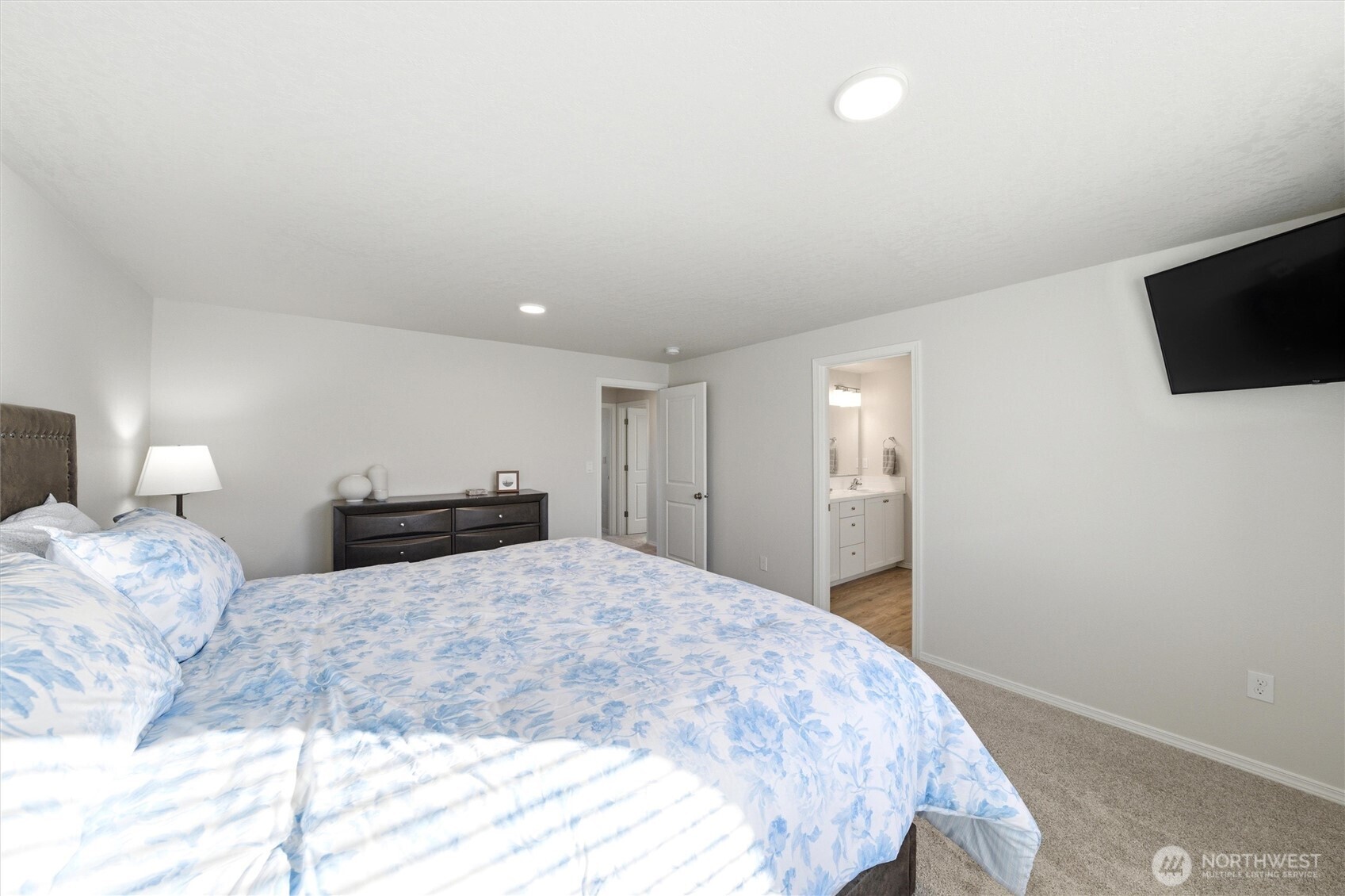 1106 Ava Street Property Photo 16