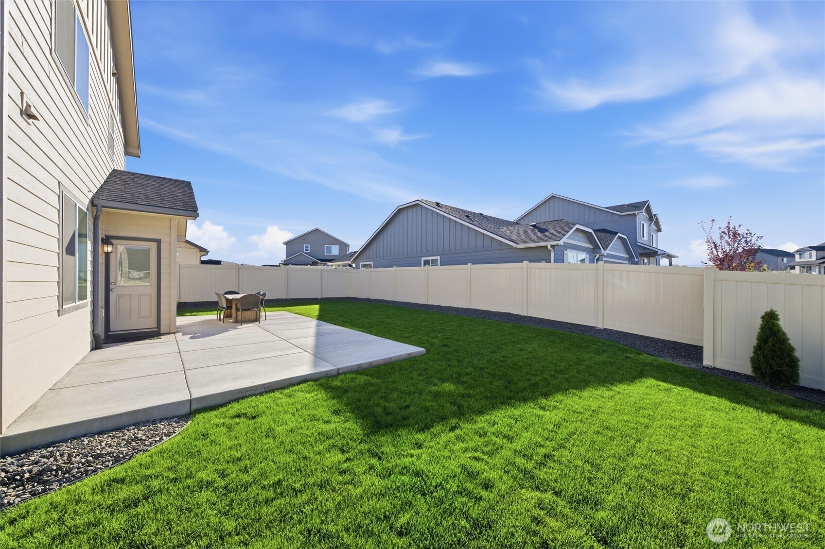 1106 Ava Street Property Photo 31