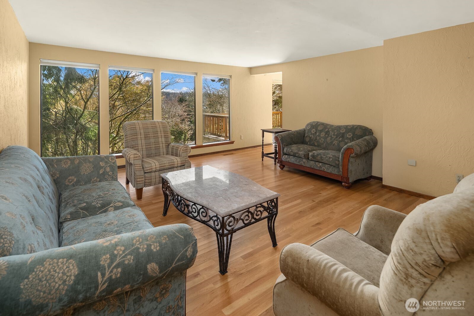 6625 Cromwell Beach Drive Property Photo 6