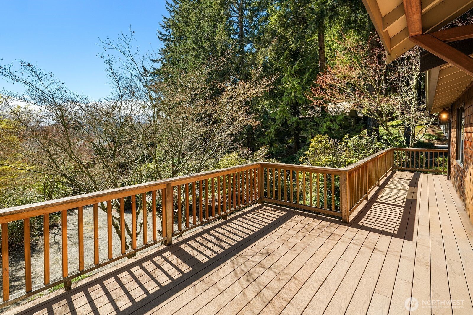 6625 Cromwell Beach Drive Property Photo 22
