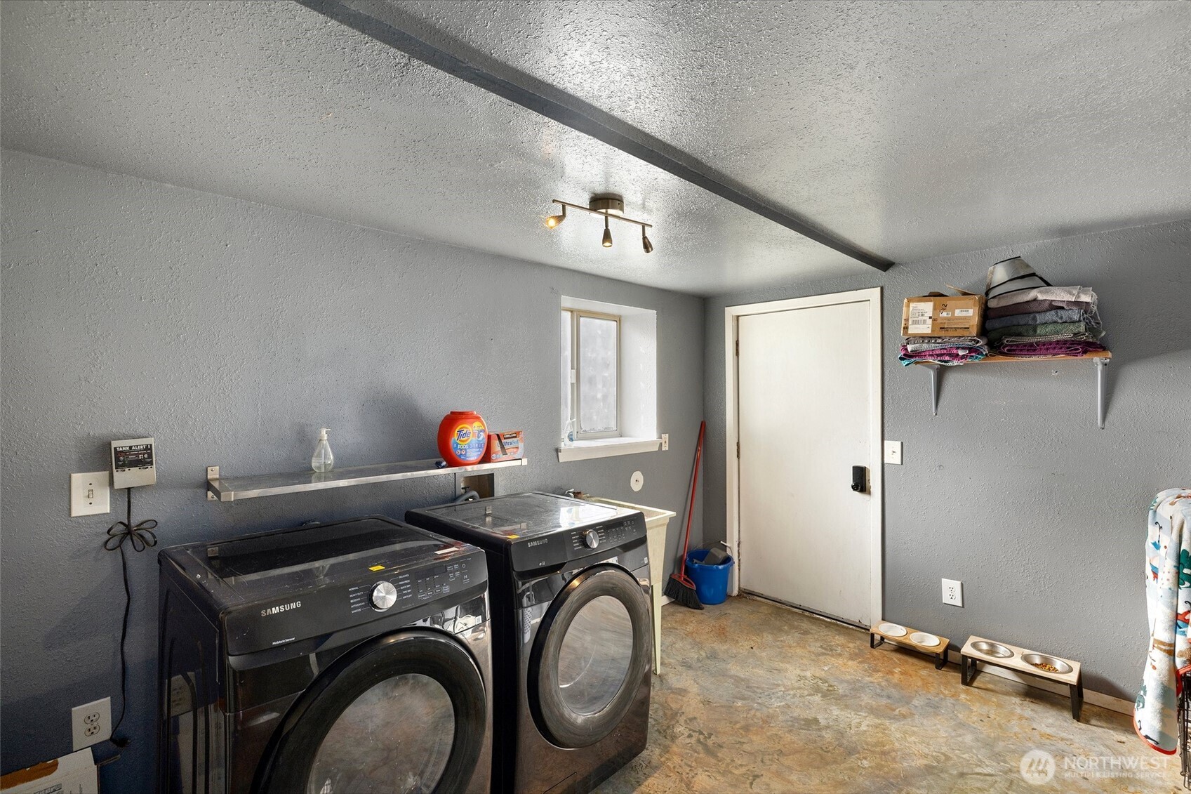 14401 80th Street Property Photo 24