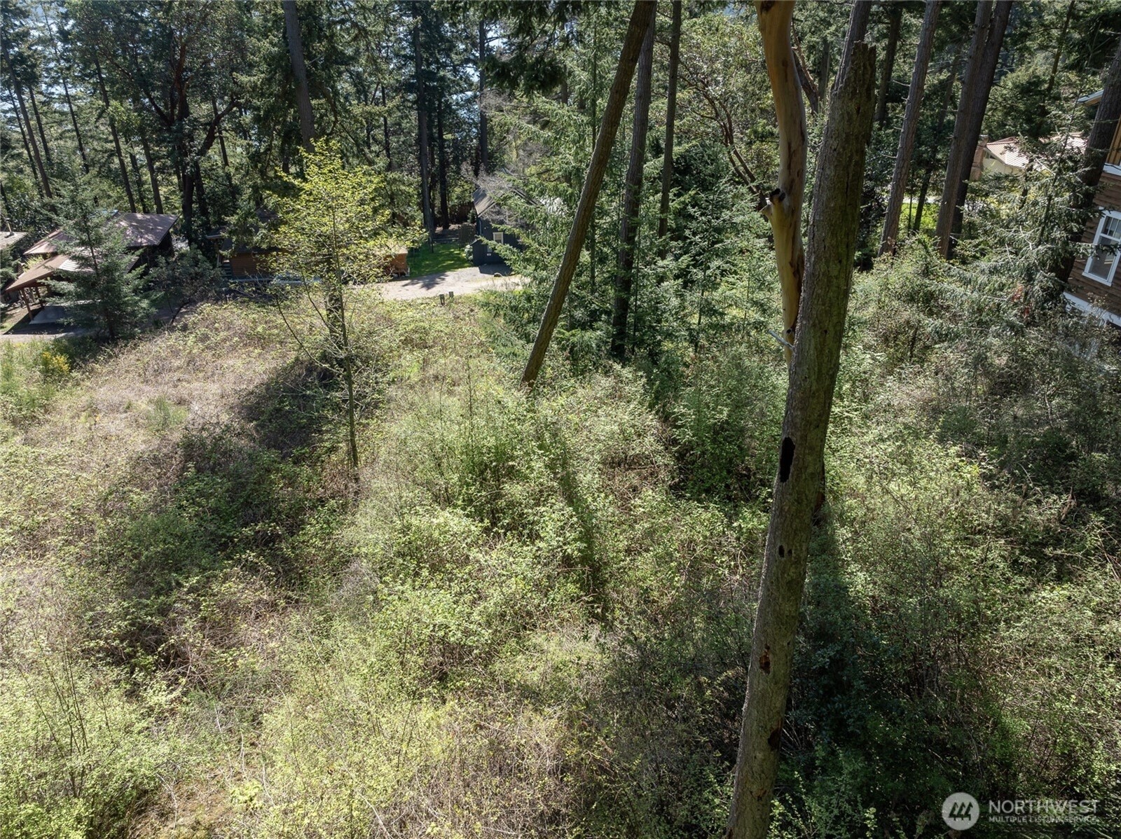 122 Geer Lane Property Photo 8