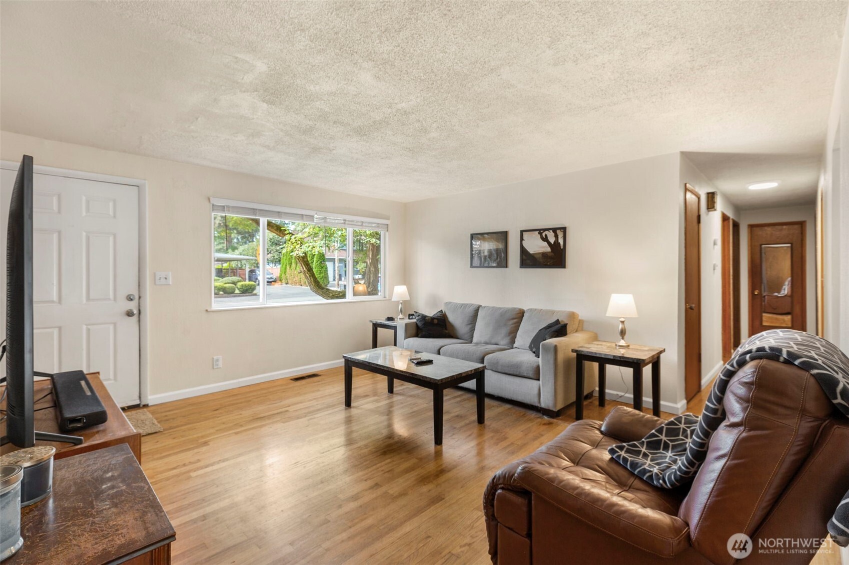 18816 89 Avenue Property Photo 6