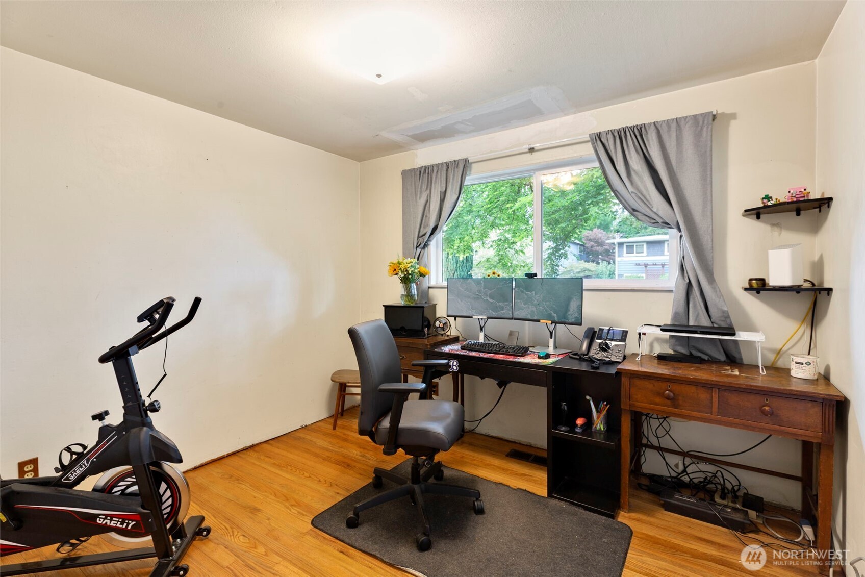 18816 89 Avenue Property Photo 7