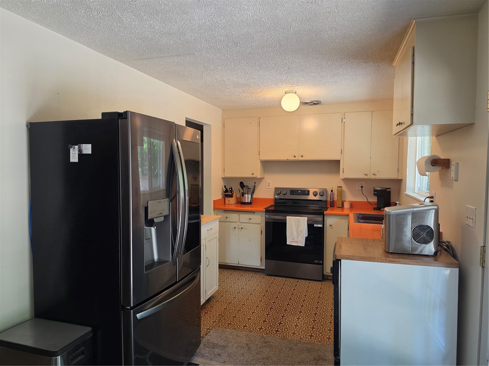 18816 89 Avenue Property Photo 10