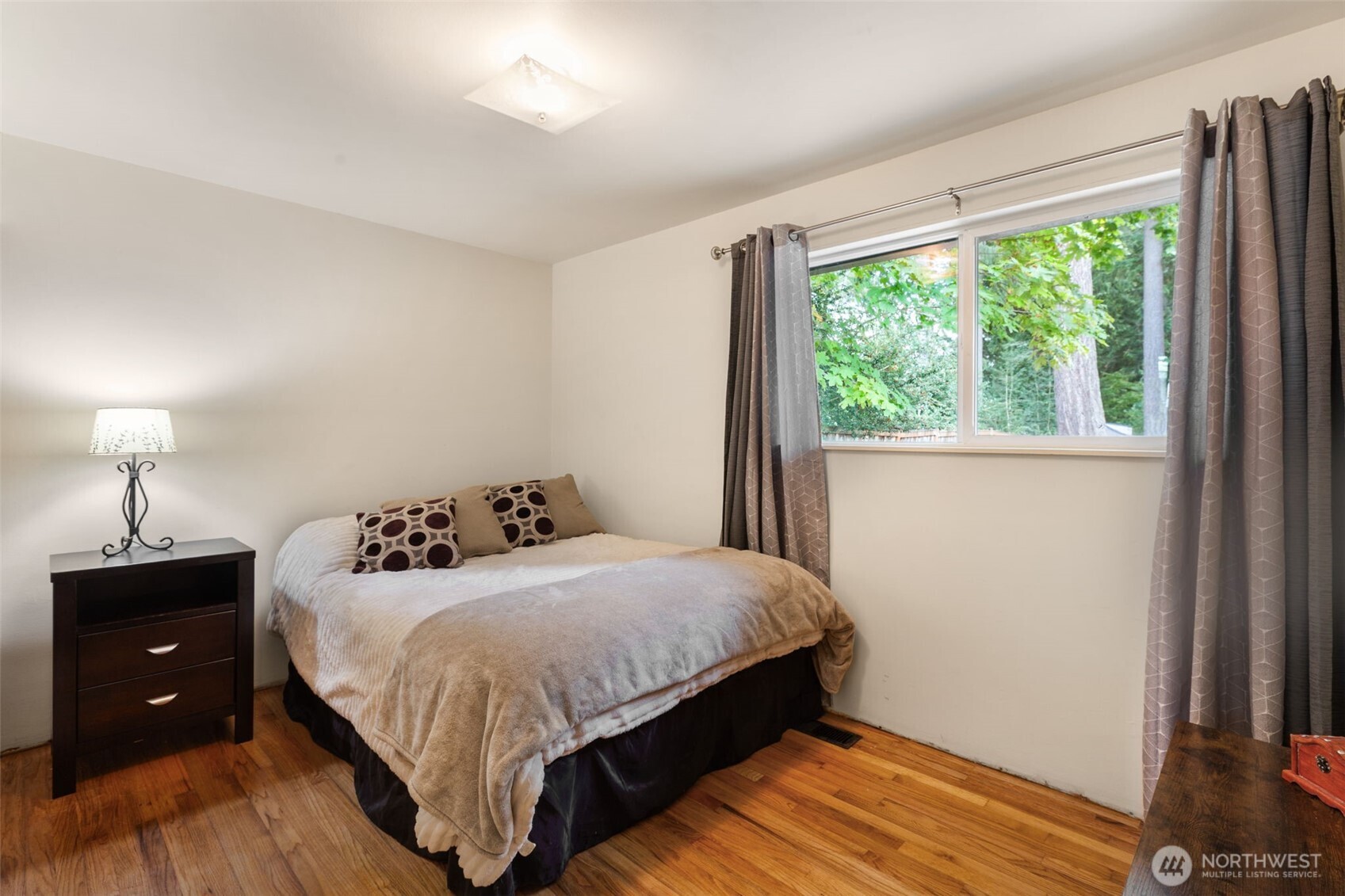 18816 89 Avenue Property Photo 15