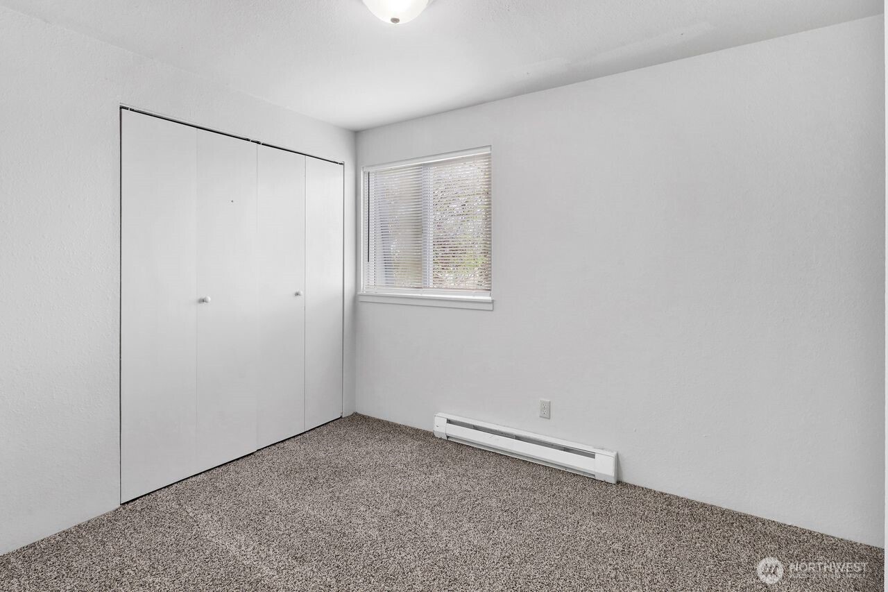 211 Maple Street Property Photo 28