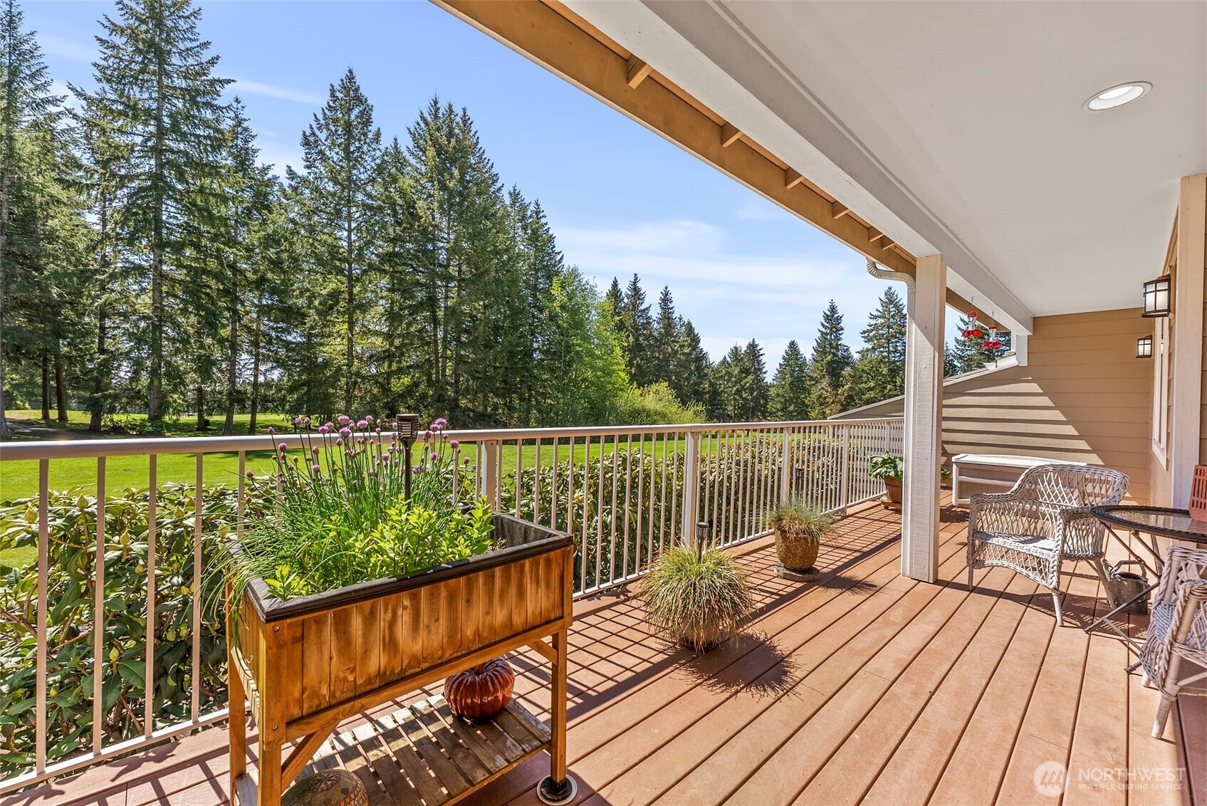 211 E Sterling Drive B4 Property Photo 6