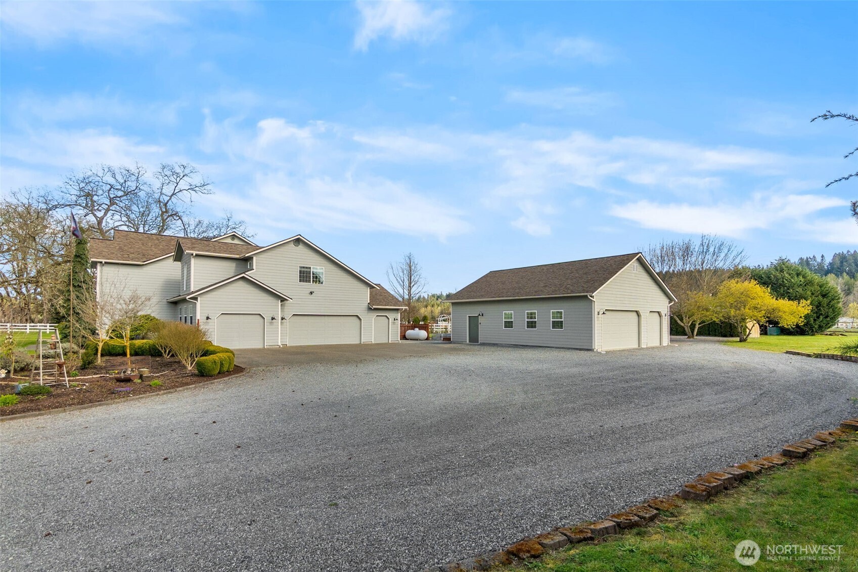 5112 266th Street Property Photo 3