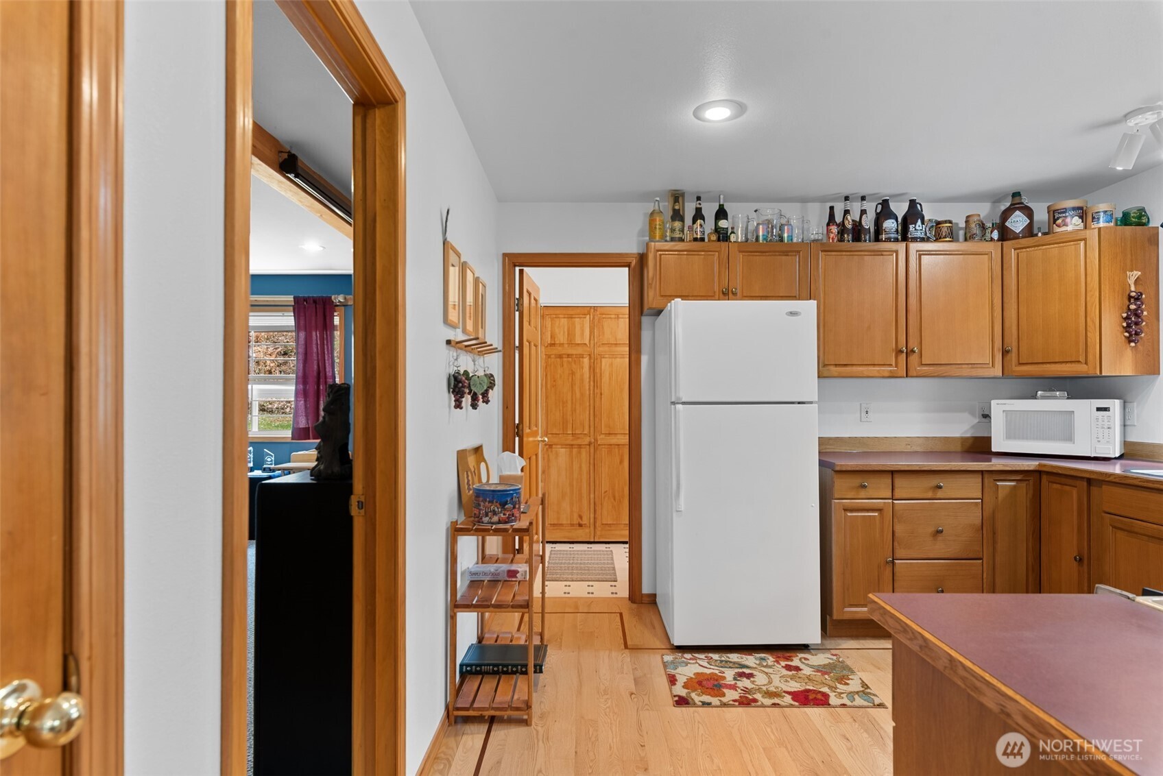 2454 Salal Drive Property Photo 19