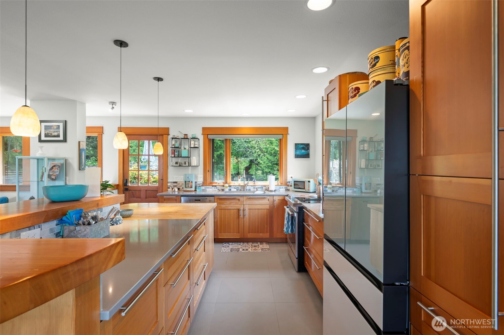 532 Whitecap Road Property Photo 14