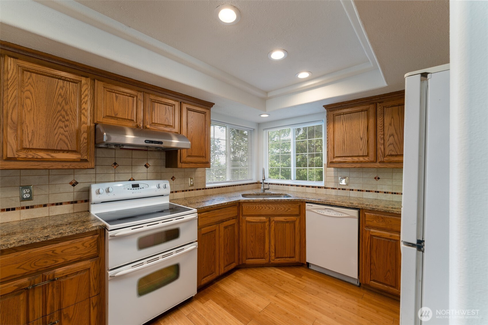 2340 Kelso Drive Property Photo 8