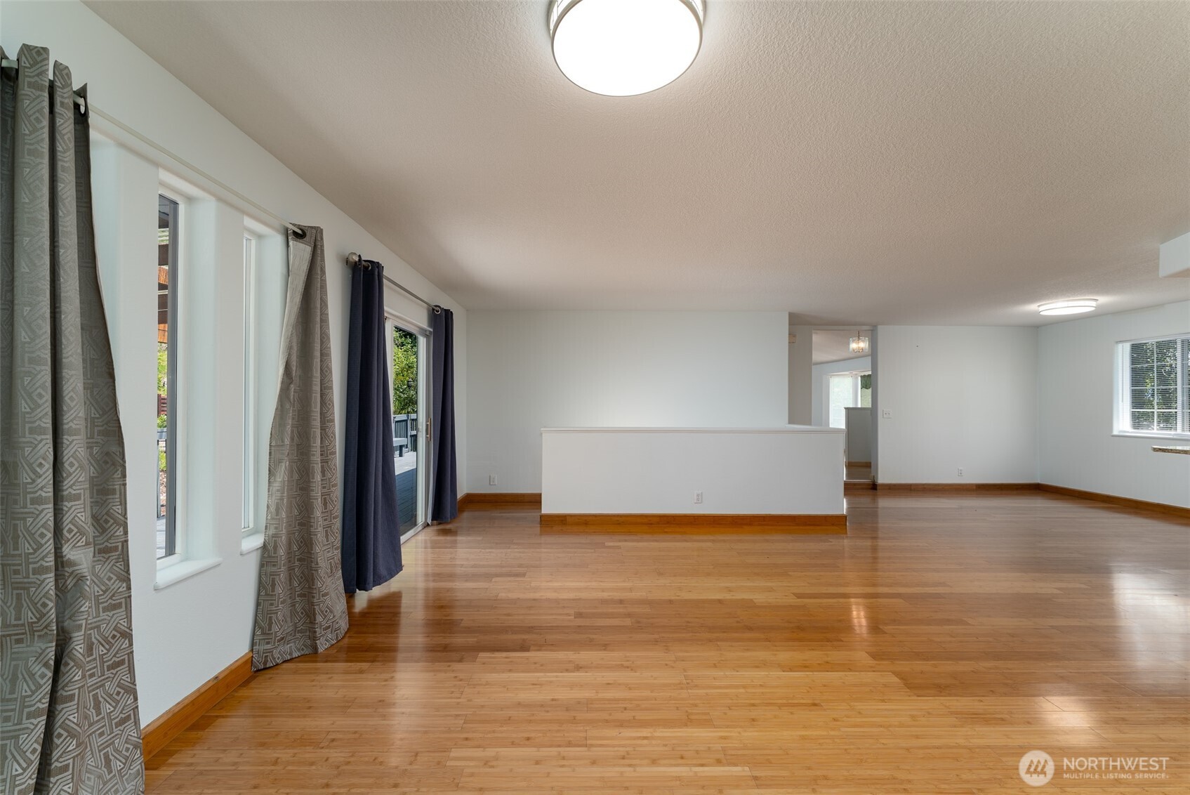 2340 Kelso Drive Property Photo 11