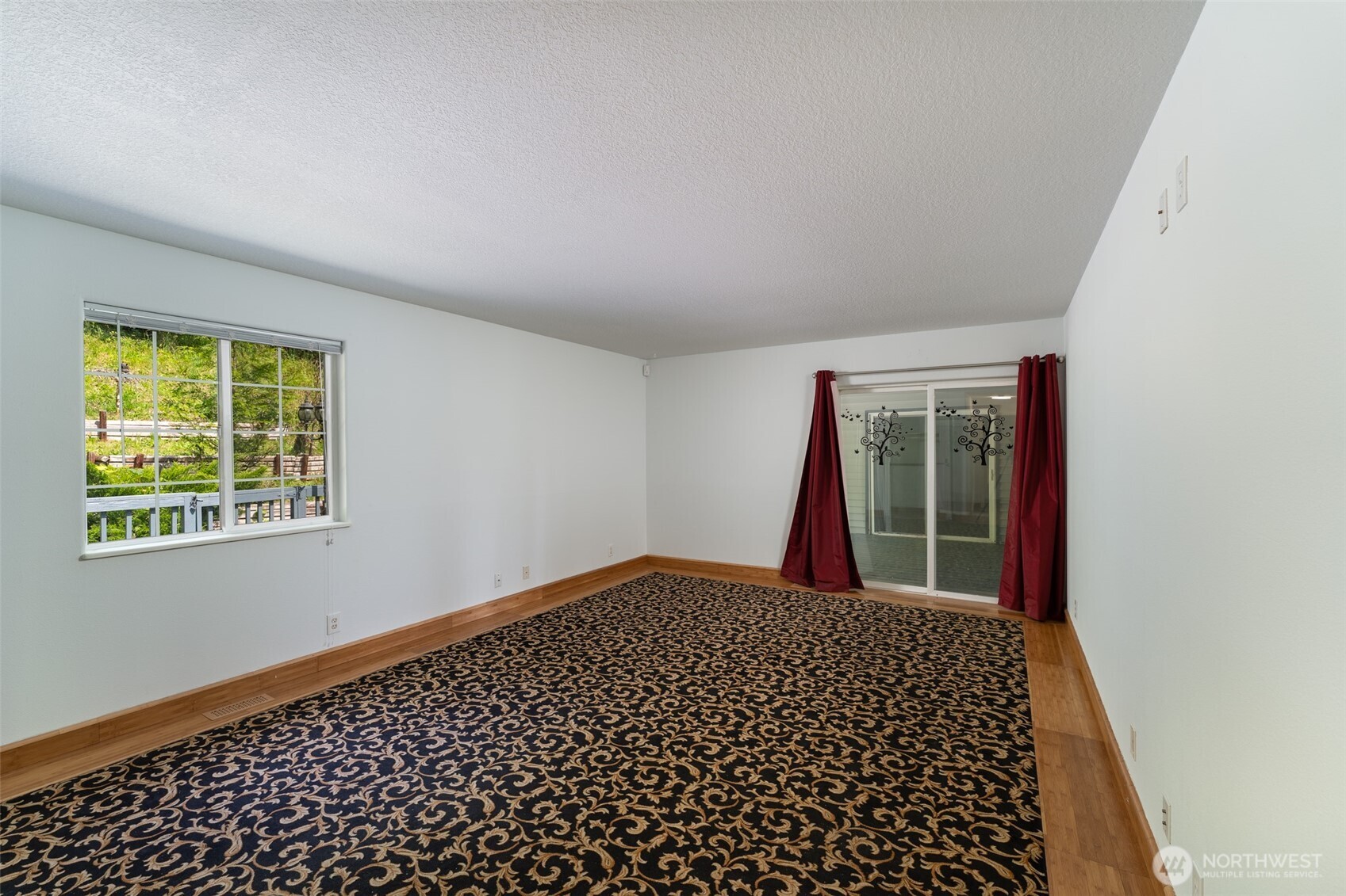 2340 Kelso Drive Property Photo 13
