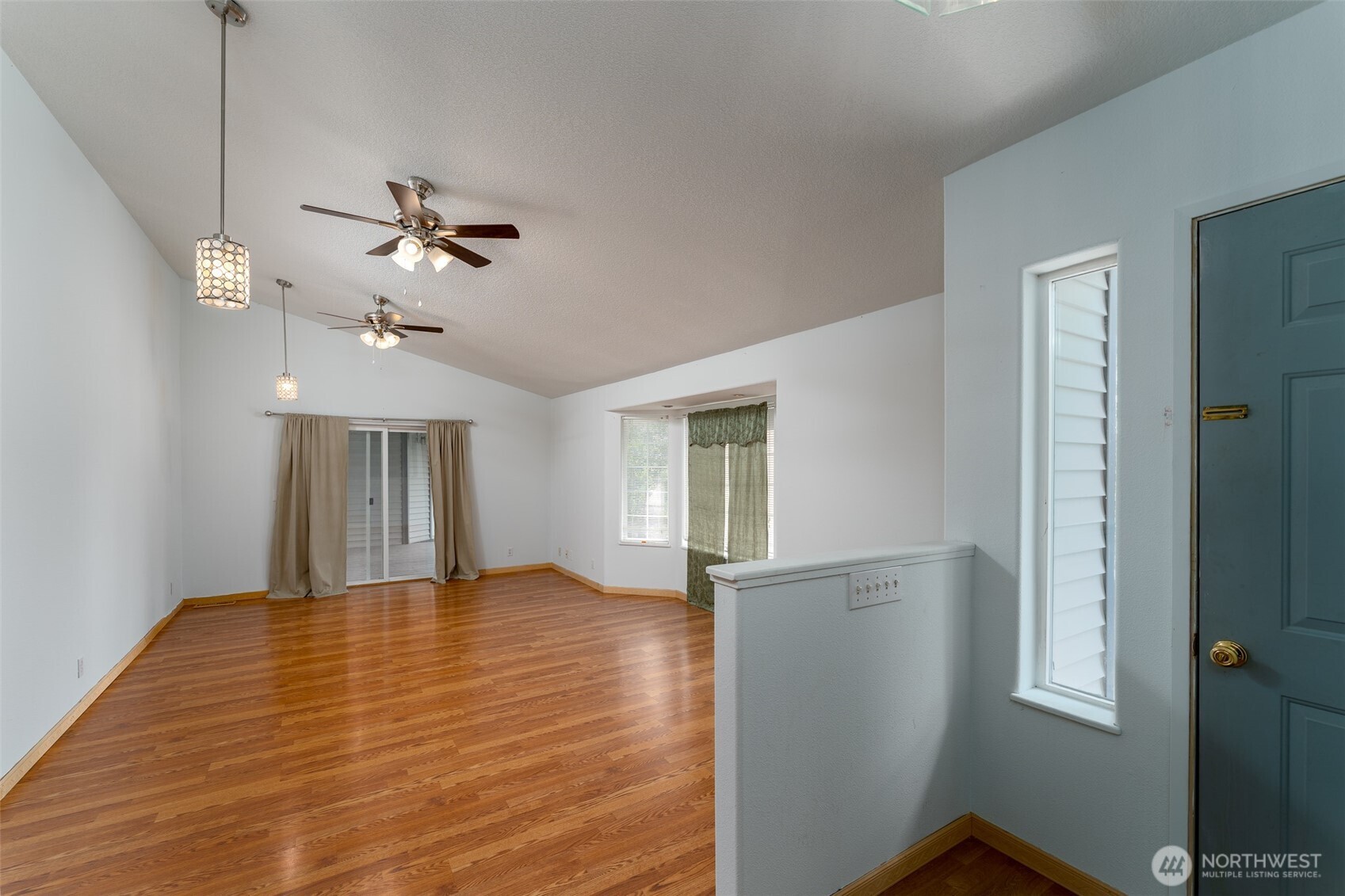 2340 Kelso Drive Property Photo 16