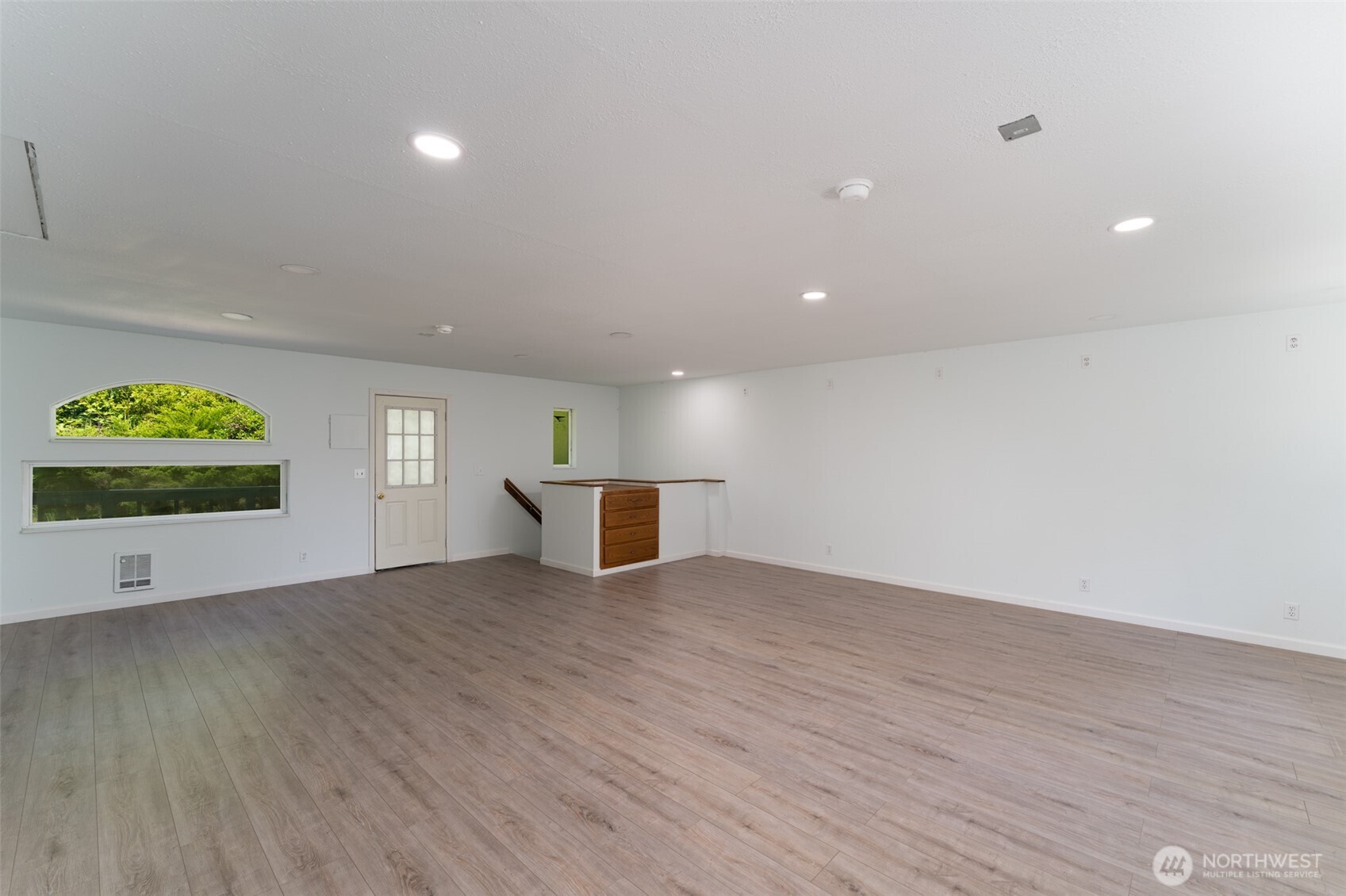 2340 Kelso Drive Property Photo 20