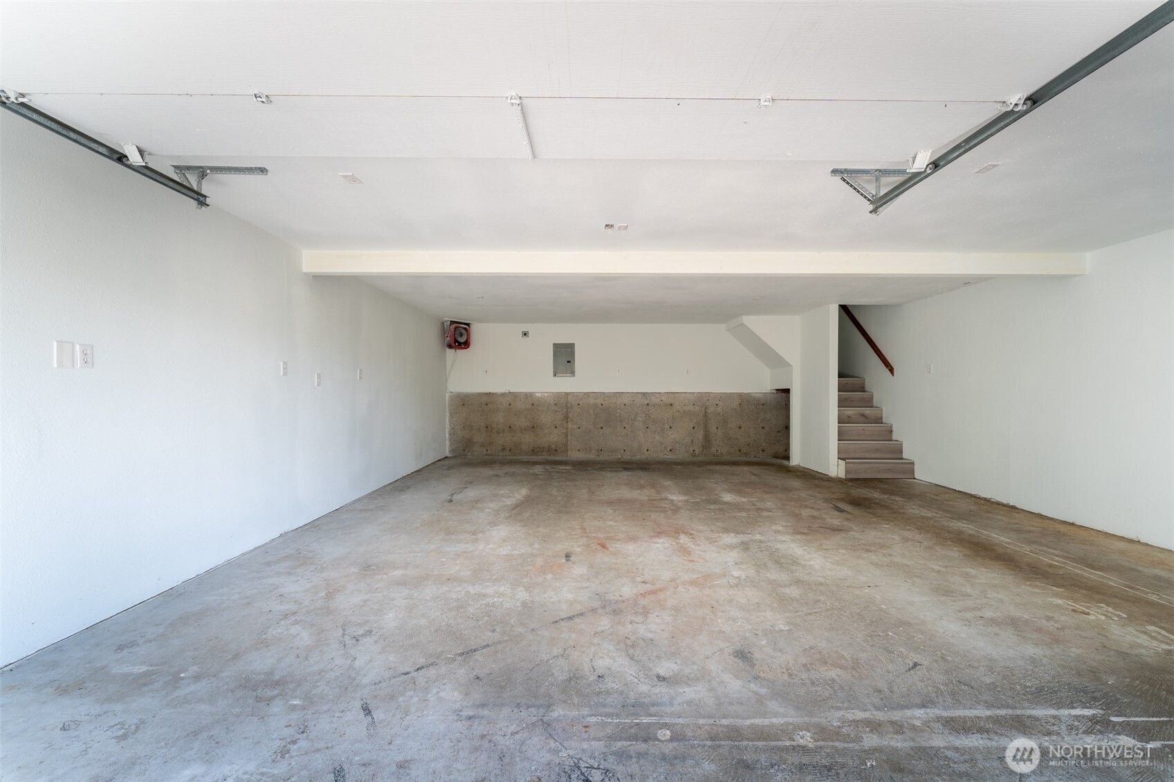 2340 Kelso Drive Property Photo 36