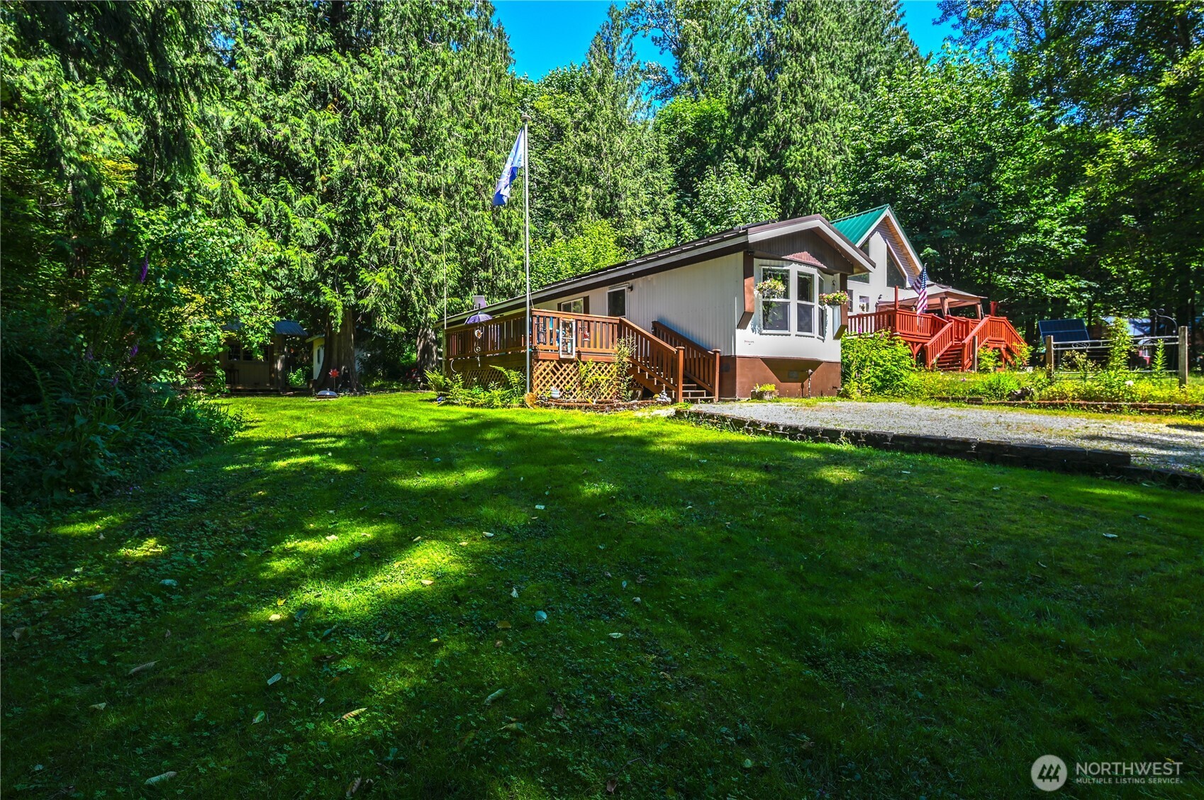 64193 E Cascade Drive Property Photo 11