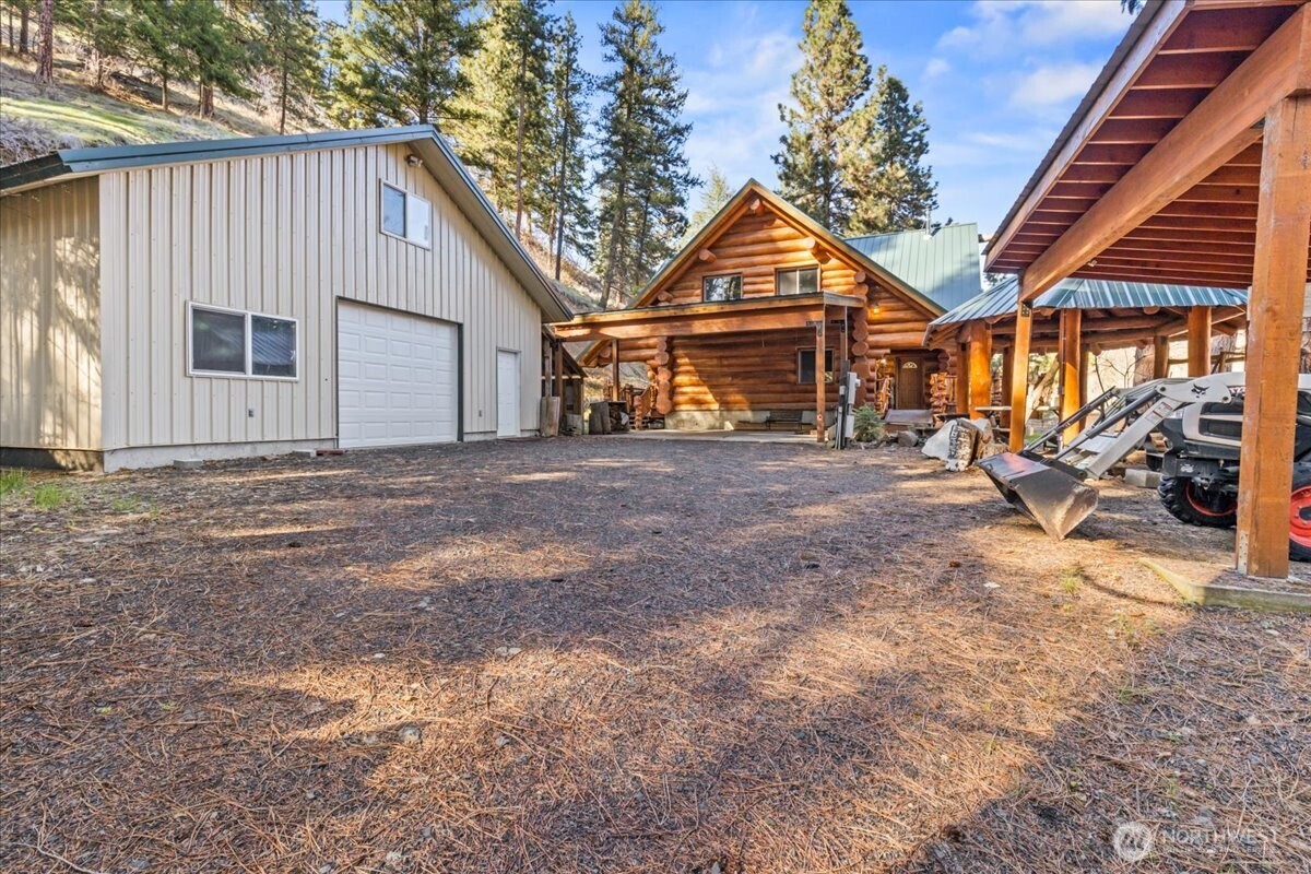 4492 Nile Road Property Photo 14