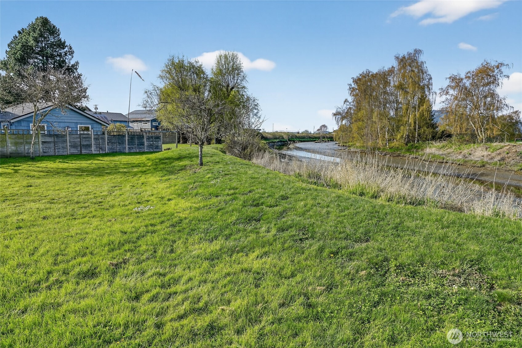 14075 Mactaggart Avenue Property Photo 14