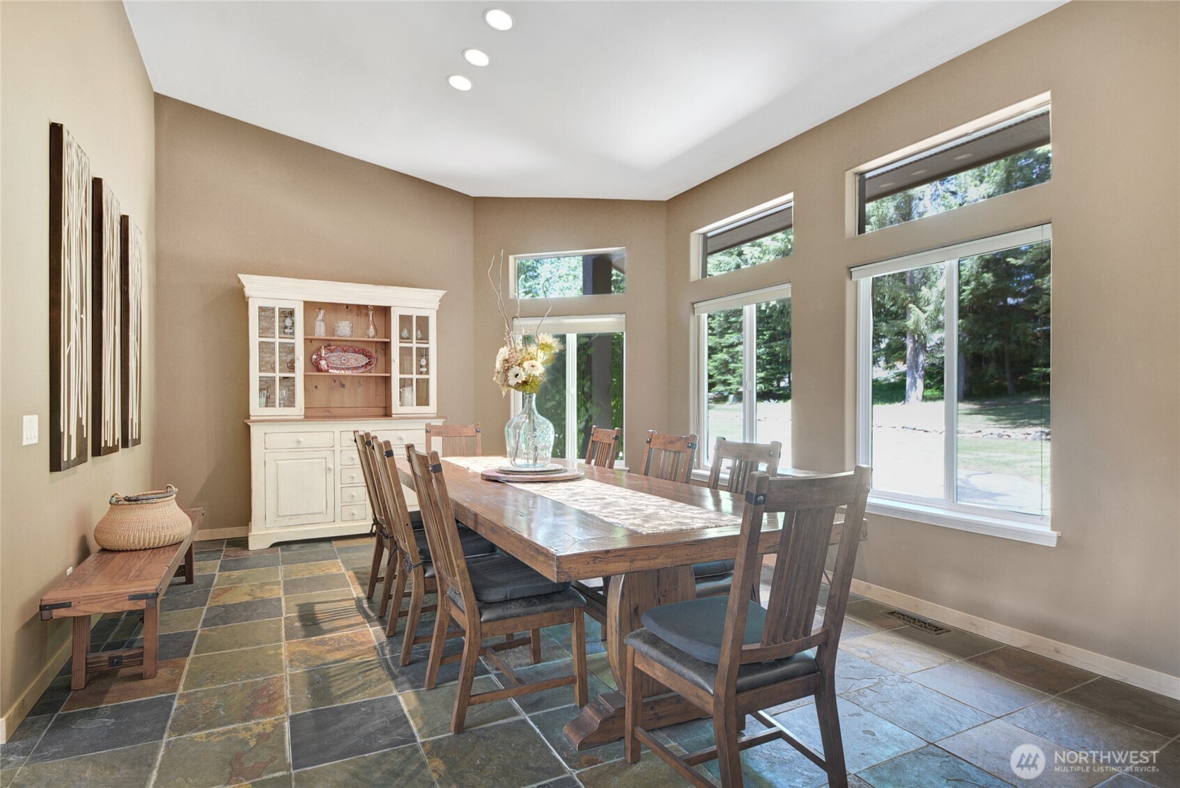 20693 Miracle Mile Property Photo 4