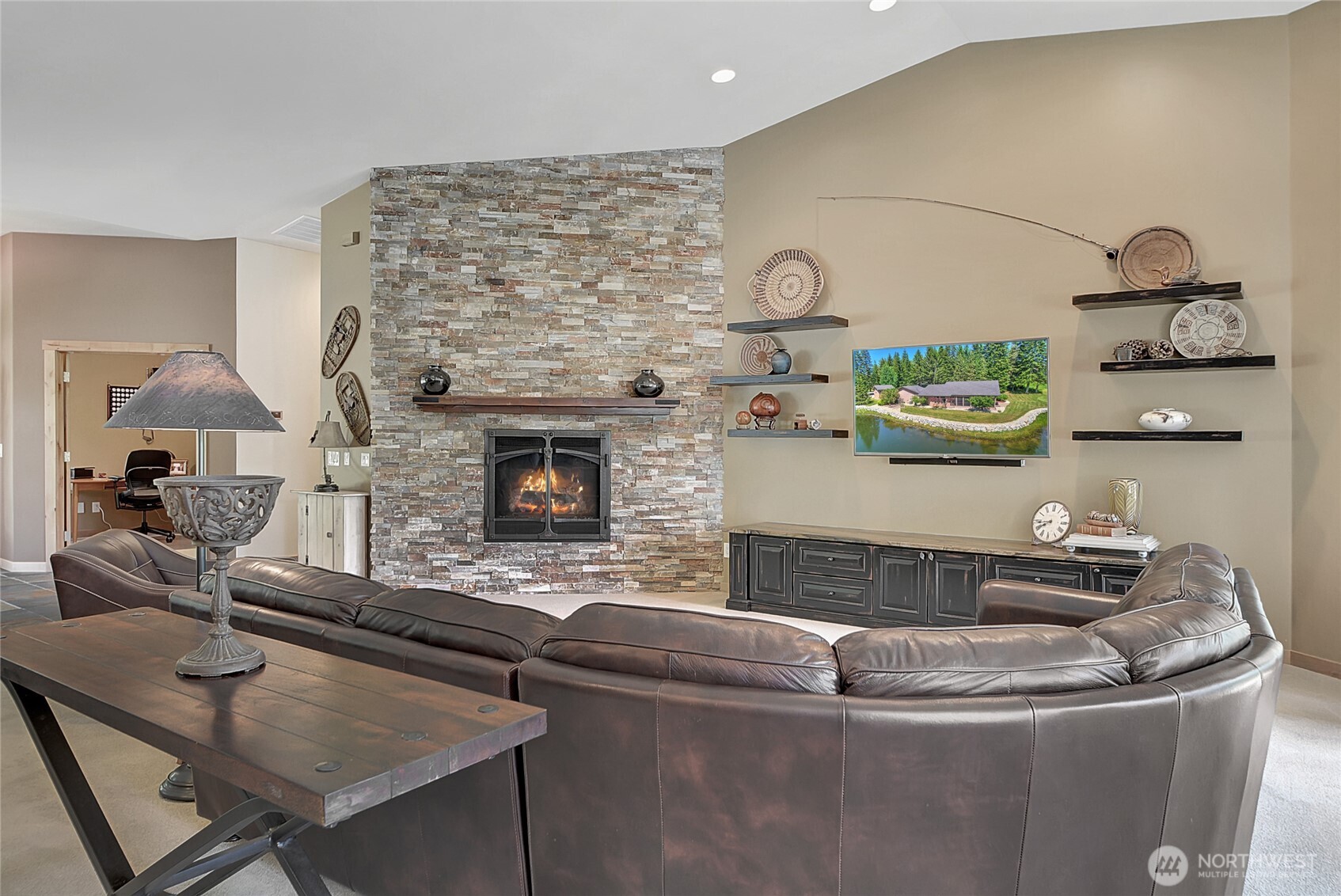 20693 Miracle Mile Property Photo 6