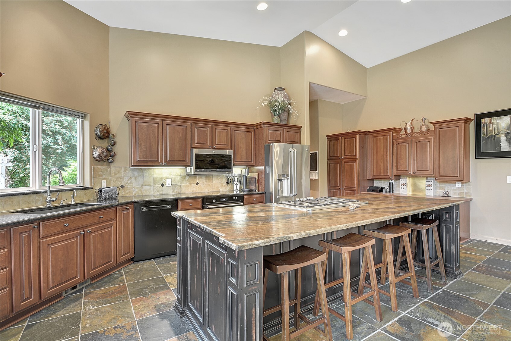 20693 Miracle Mile Property Photo 12