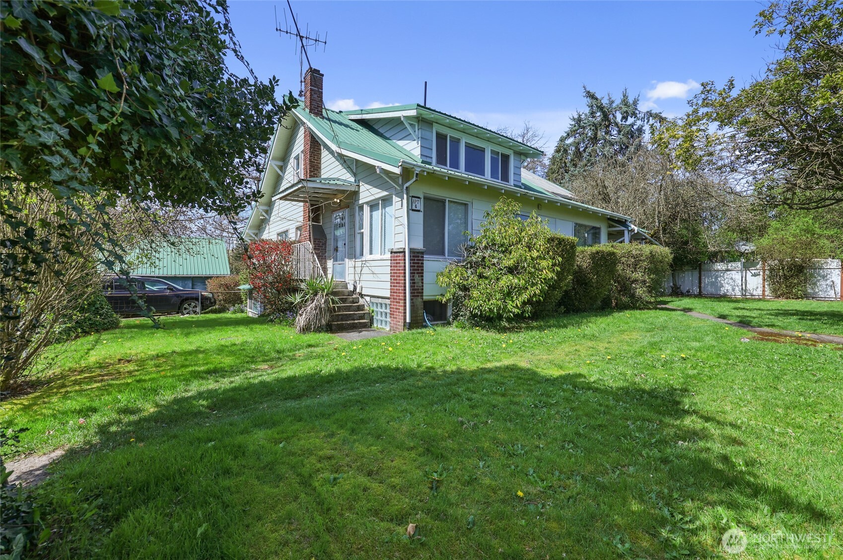 9906 Croft Street Property Photo 1