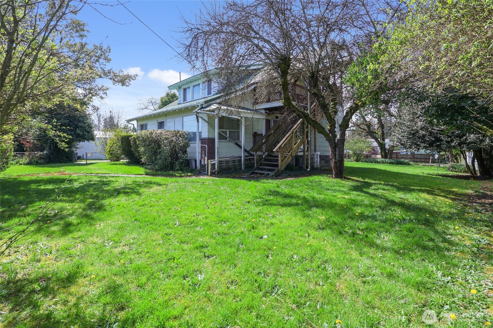 9906 Croft Street Property Photo 2