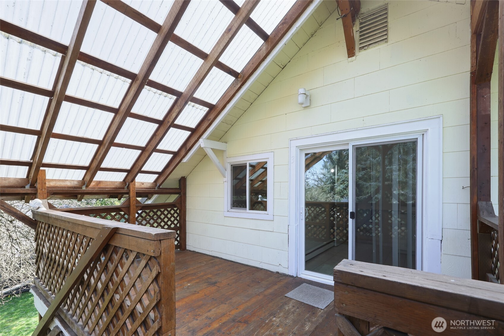 9906 Croft Street Property Photo 6
