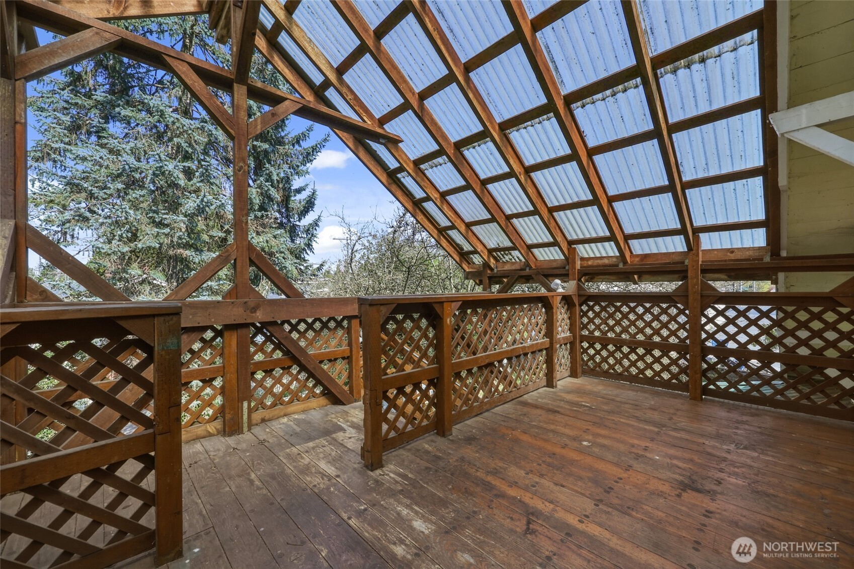9906 Croft Street Property Photo 8