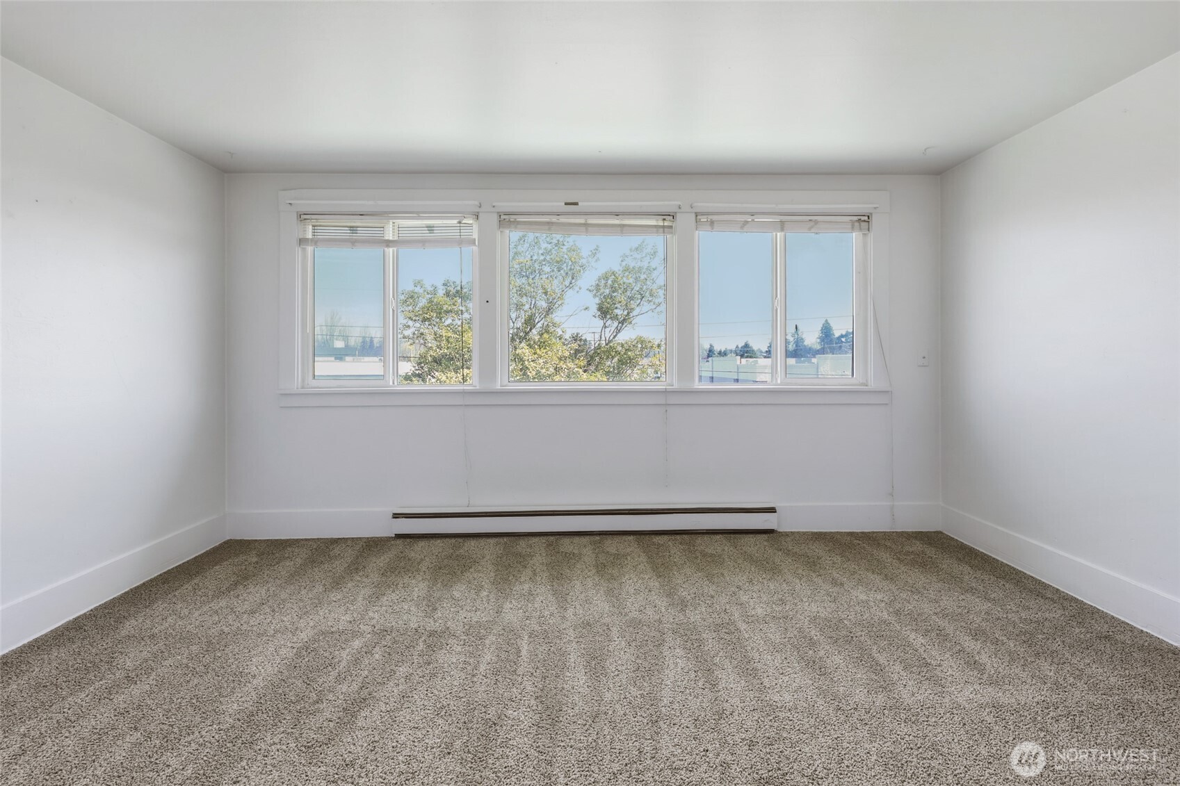 9906 Croft Street Property Photo 18