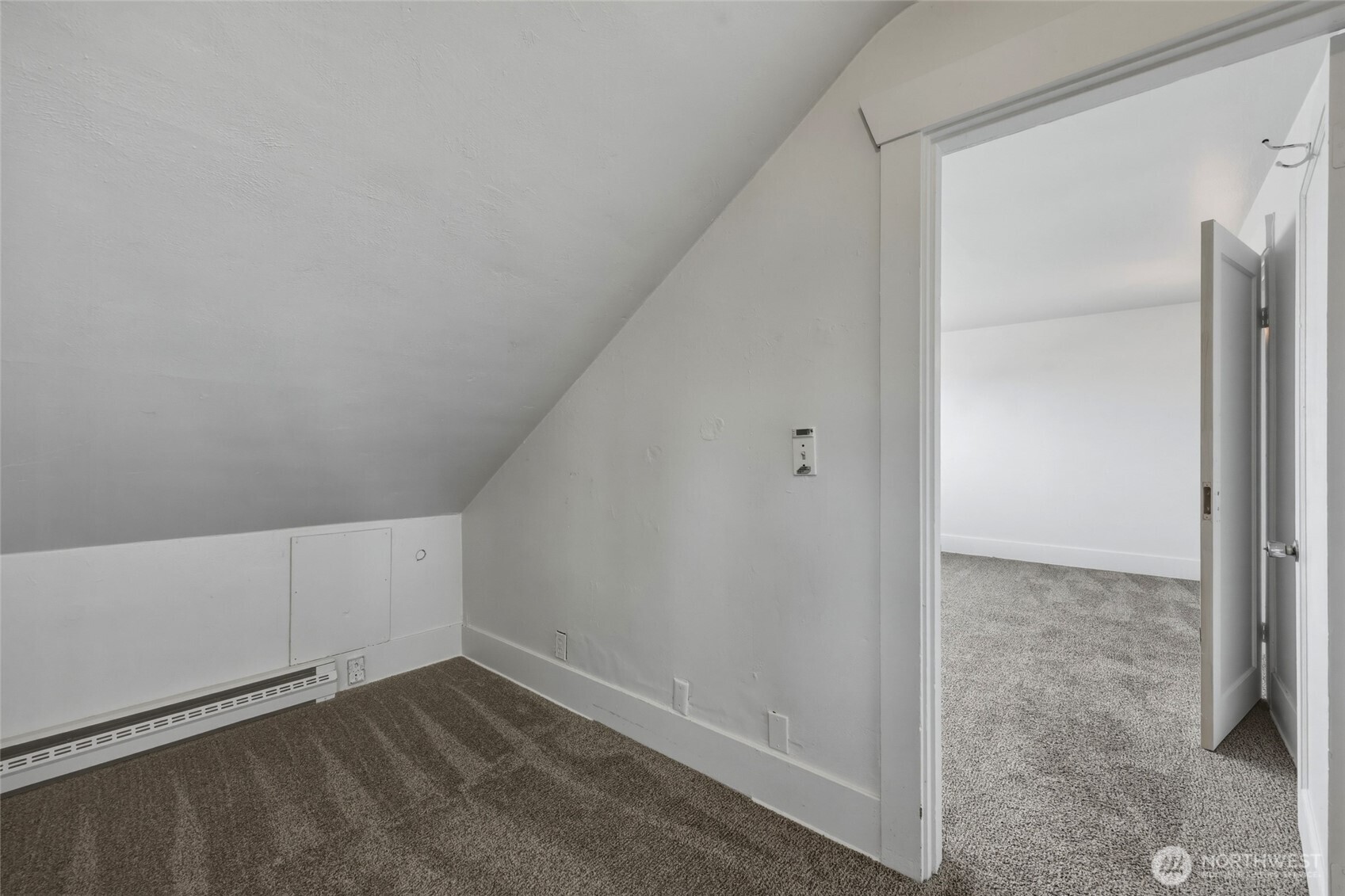 9906 Croft Street Property Photo 20