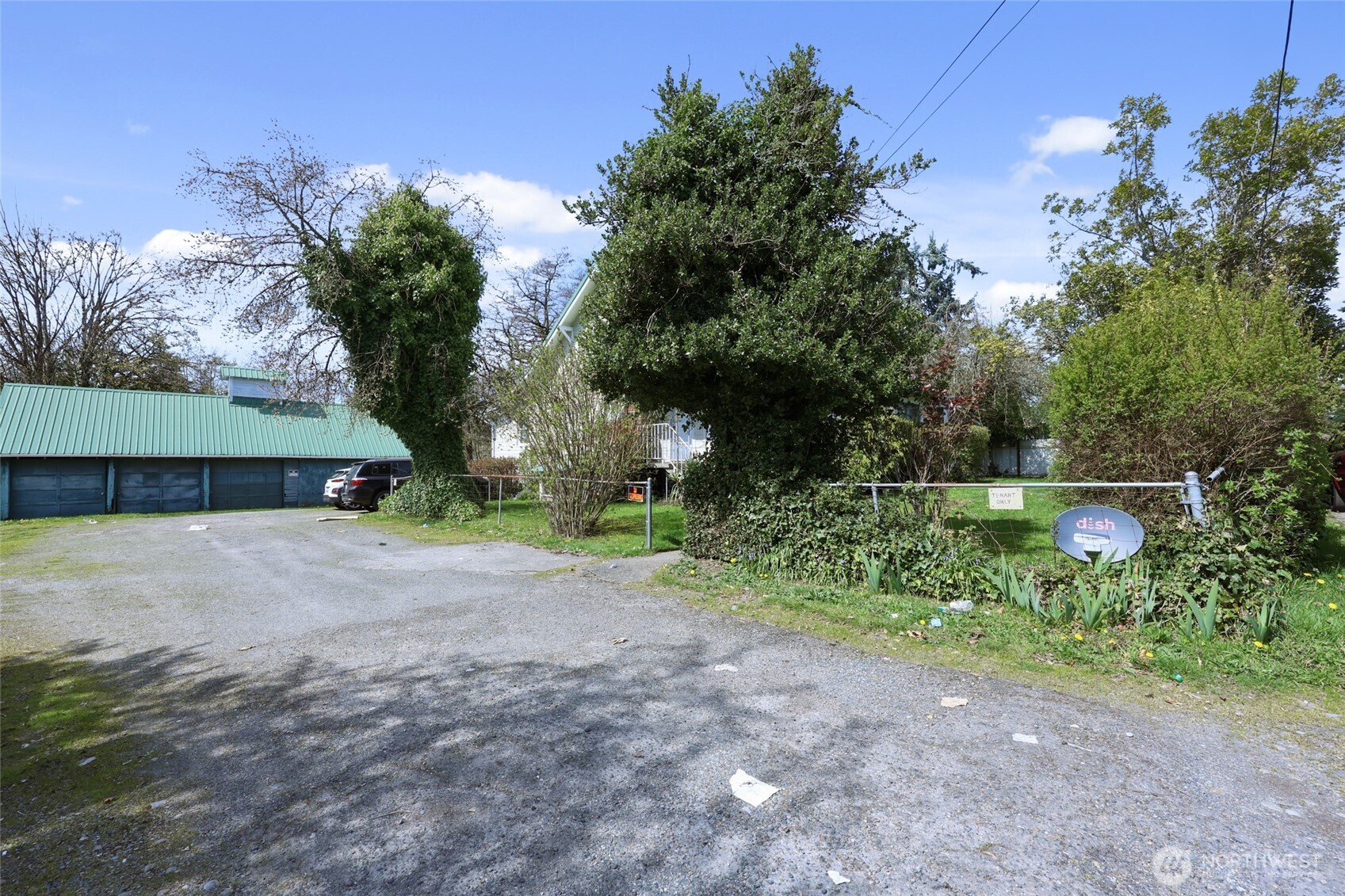 9906 Croft Street Property Photo 37
