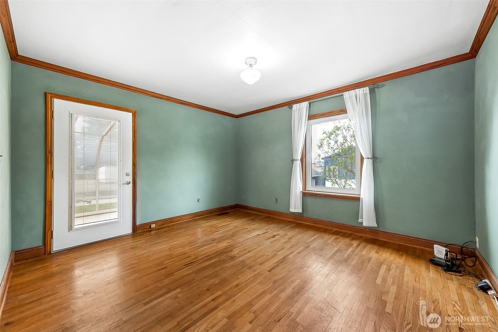 5002 6th Avenue Property Photo 20