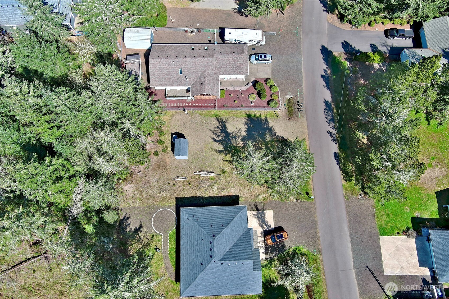 583 Meadow Avenue Property Photo 3