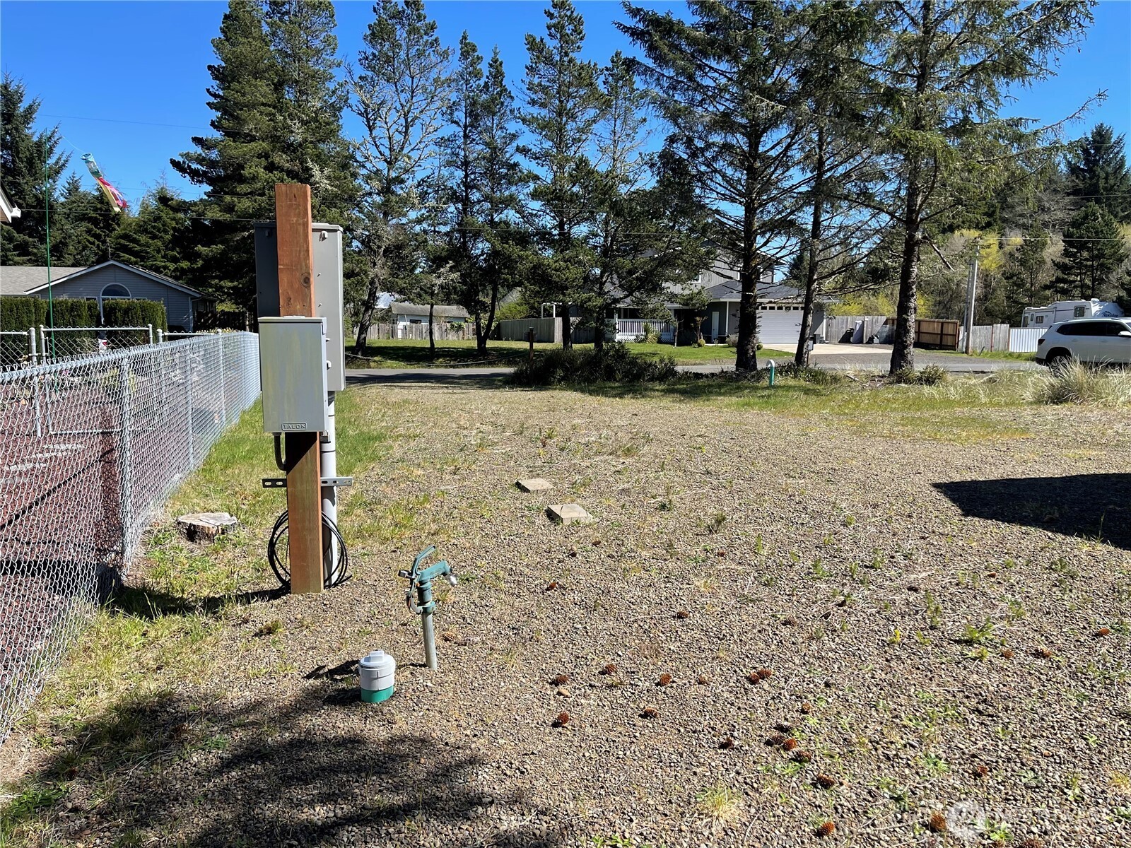 583 Meadow Avenue Property Photo 9