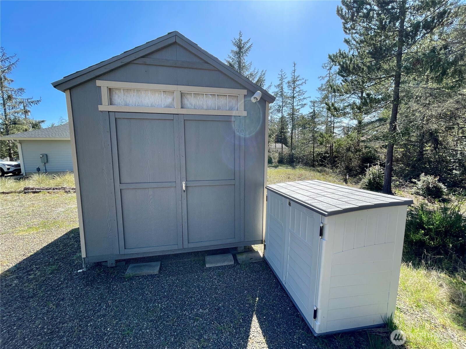 583 Meadow Avenue Property Photo 11