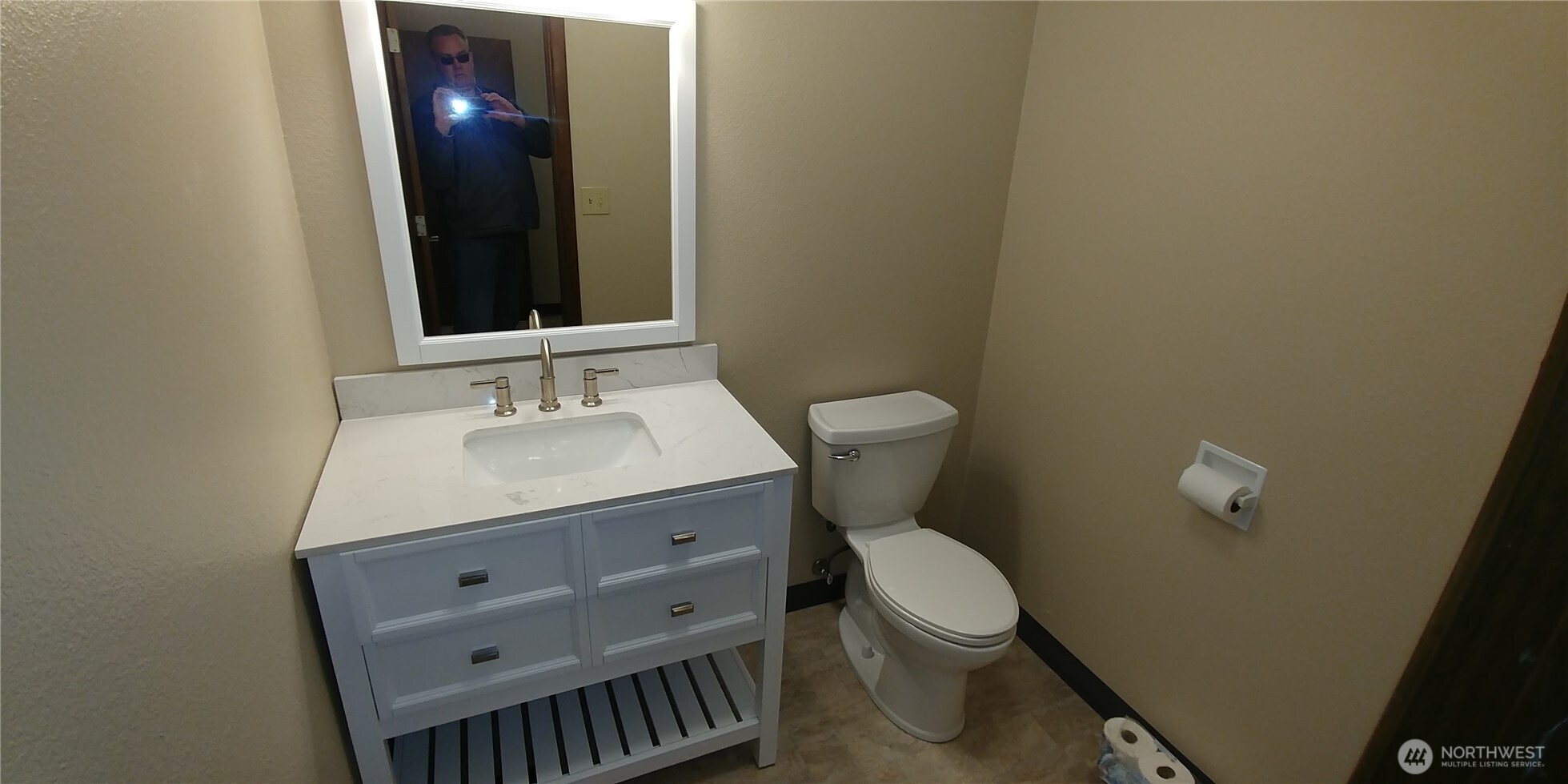 5737 Linderson Way Property Photo 36