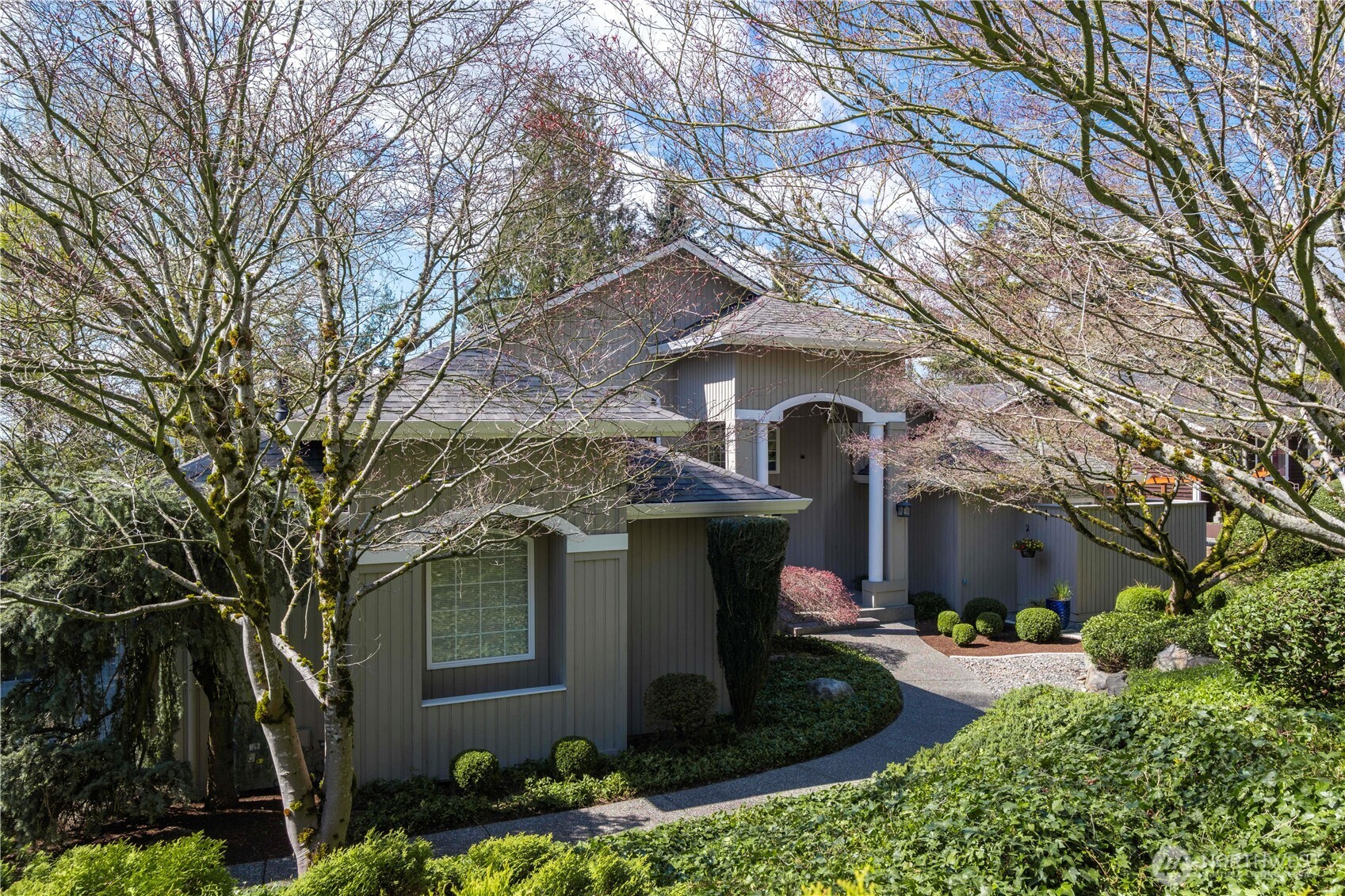 109 211th Place Property Photo 1