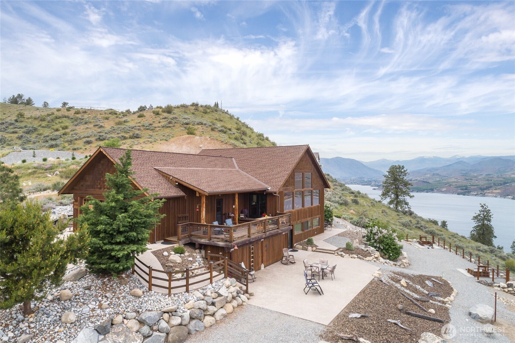 240 Little Butte Ranch Road Property Photo 1