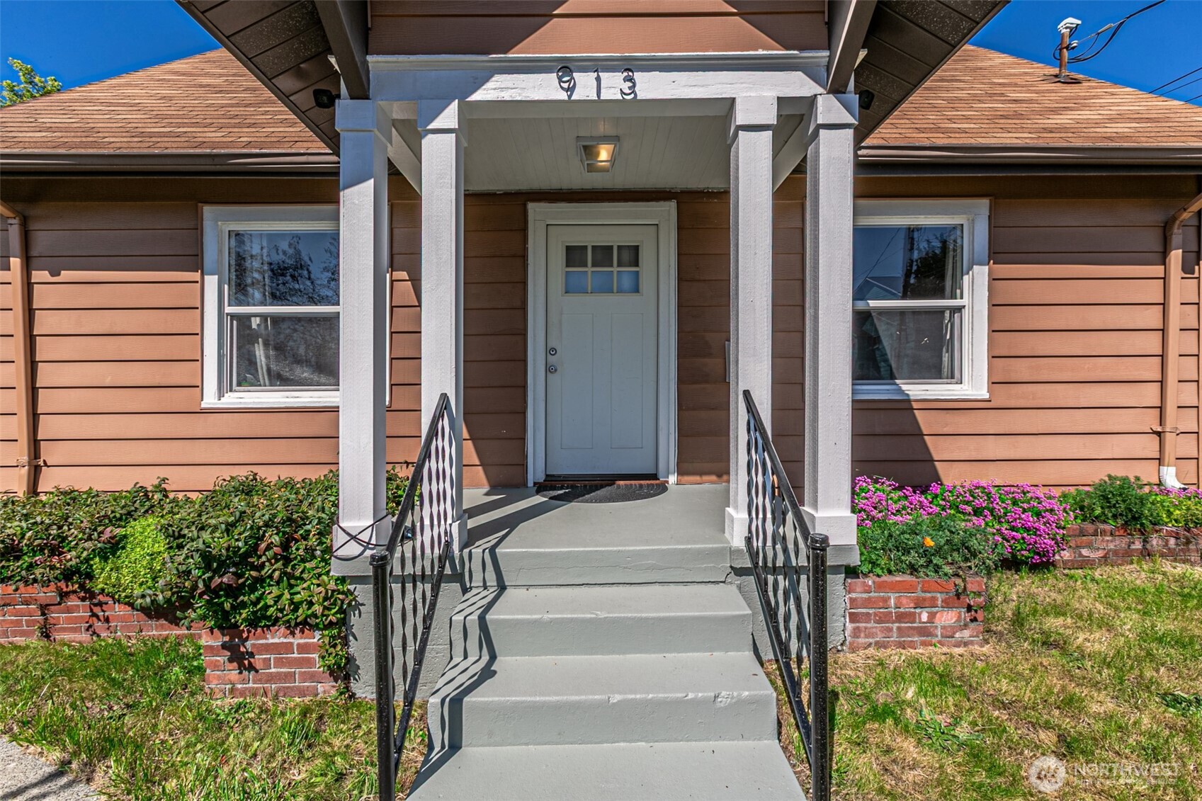 913 E Mckinley Road Property Photo 4