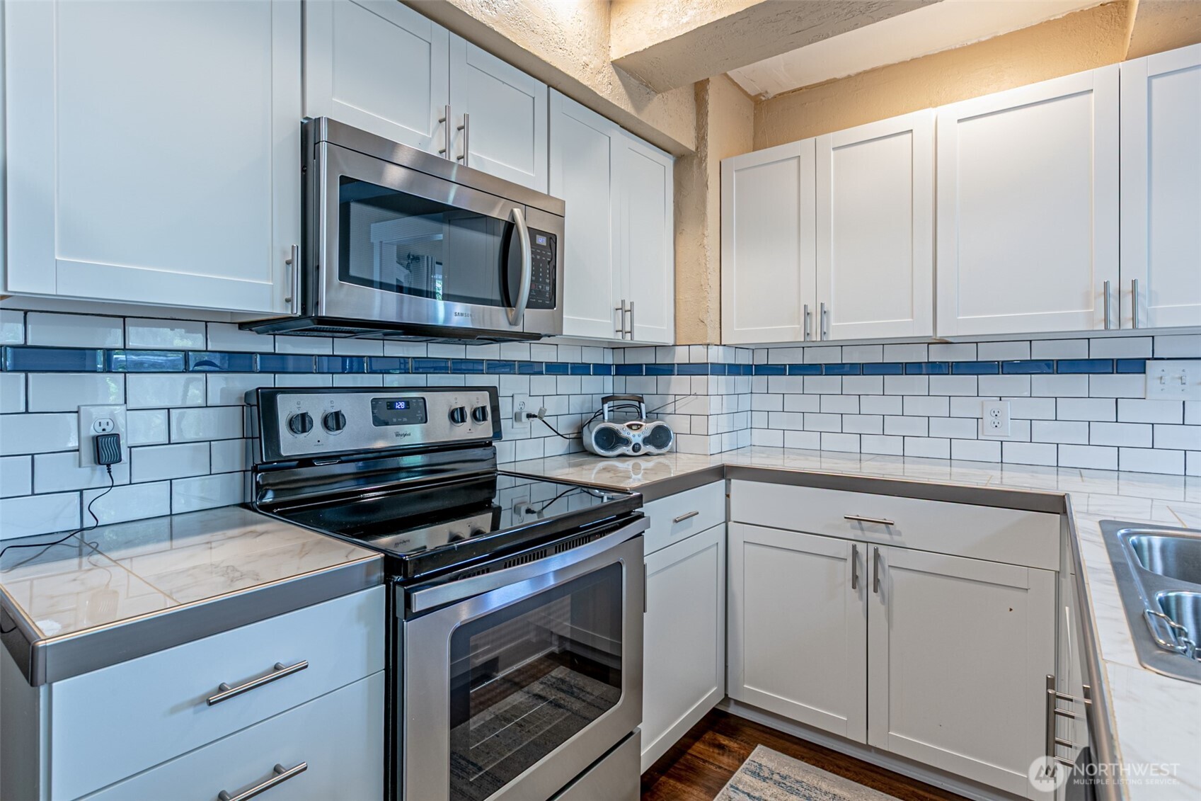 913 E Mckinley Road Property Photo 13