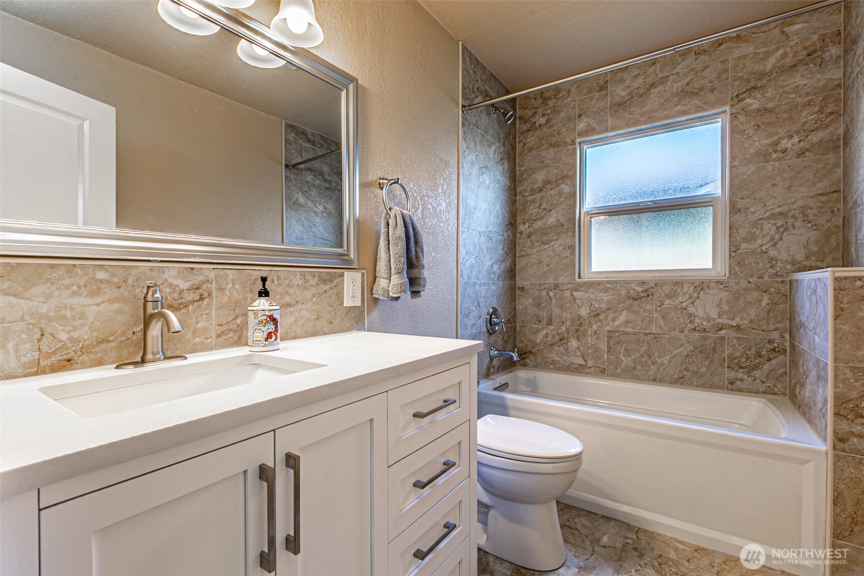 913 E Mckinley Road Property Photo 27