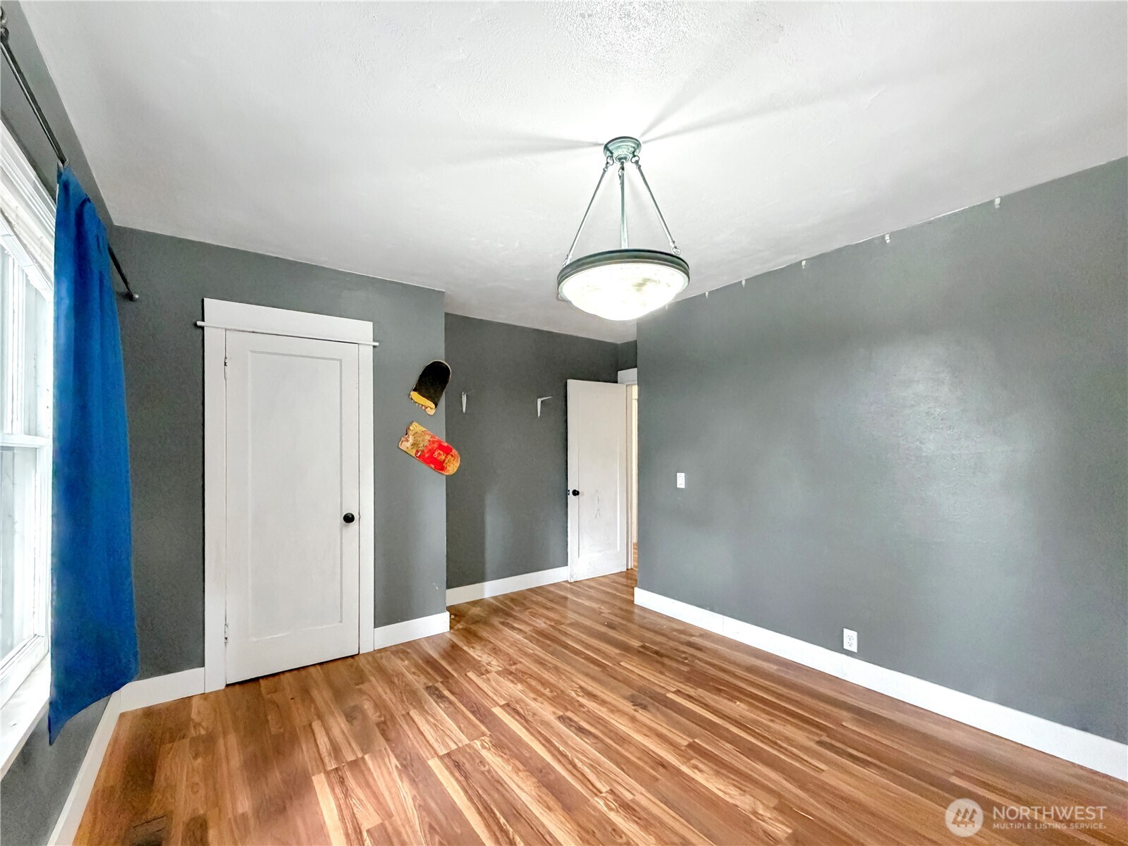 404 E Sixth Property Photo 9