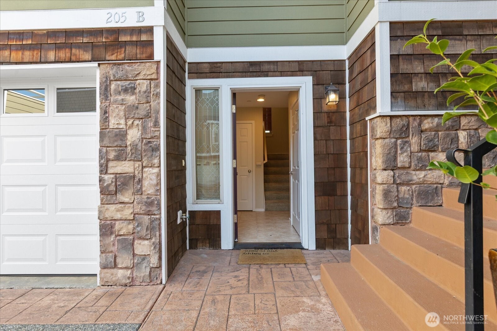 205 Avenue E B Property Photo 1