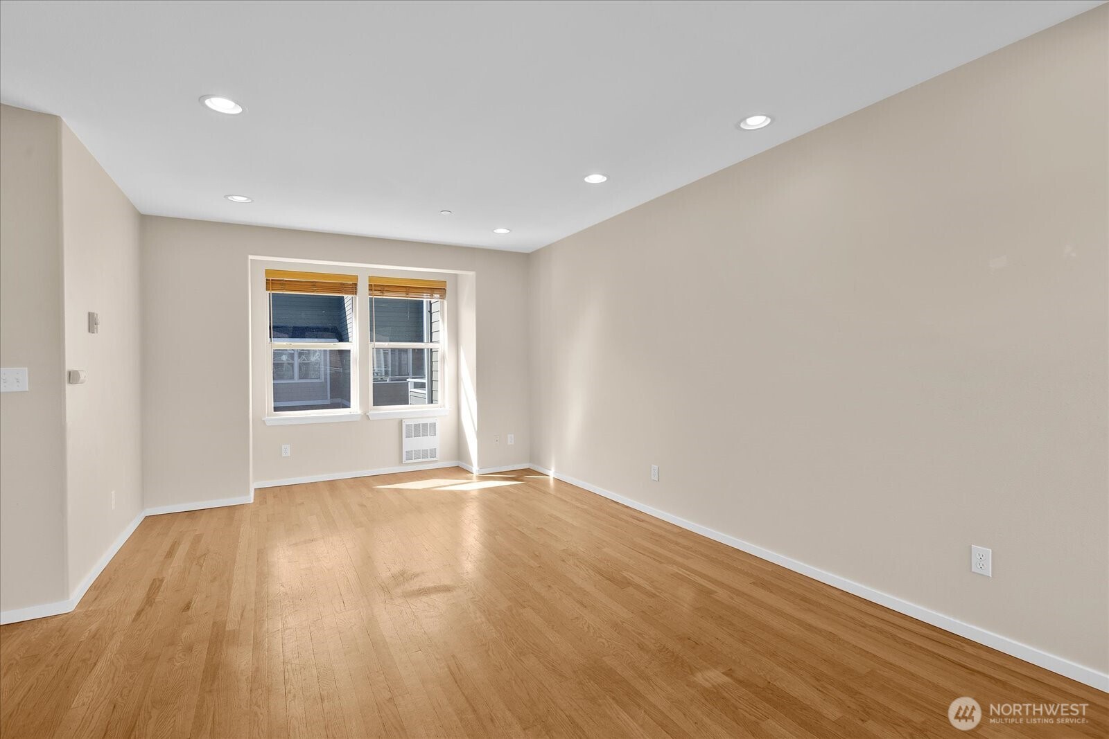 205 Avenue E B Property Photo 12