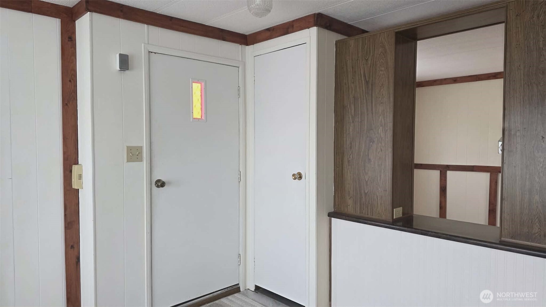 610 Leisure Circle Property Photo 5