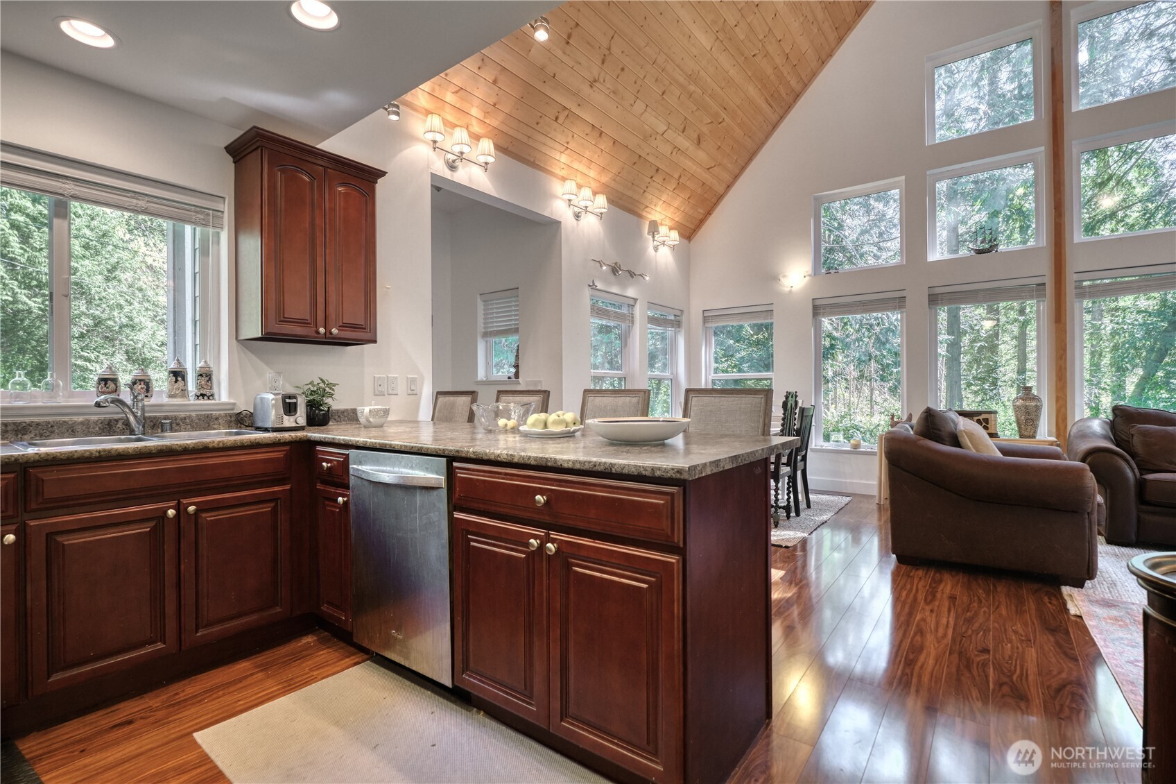 167 Northwood Drive Property Photo 18