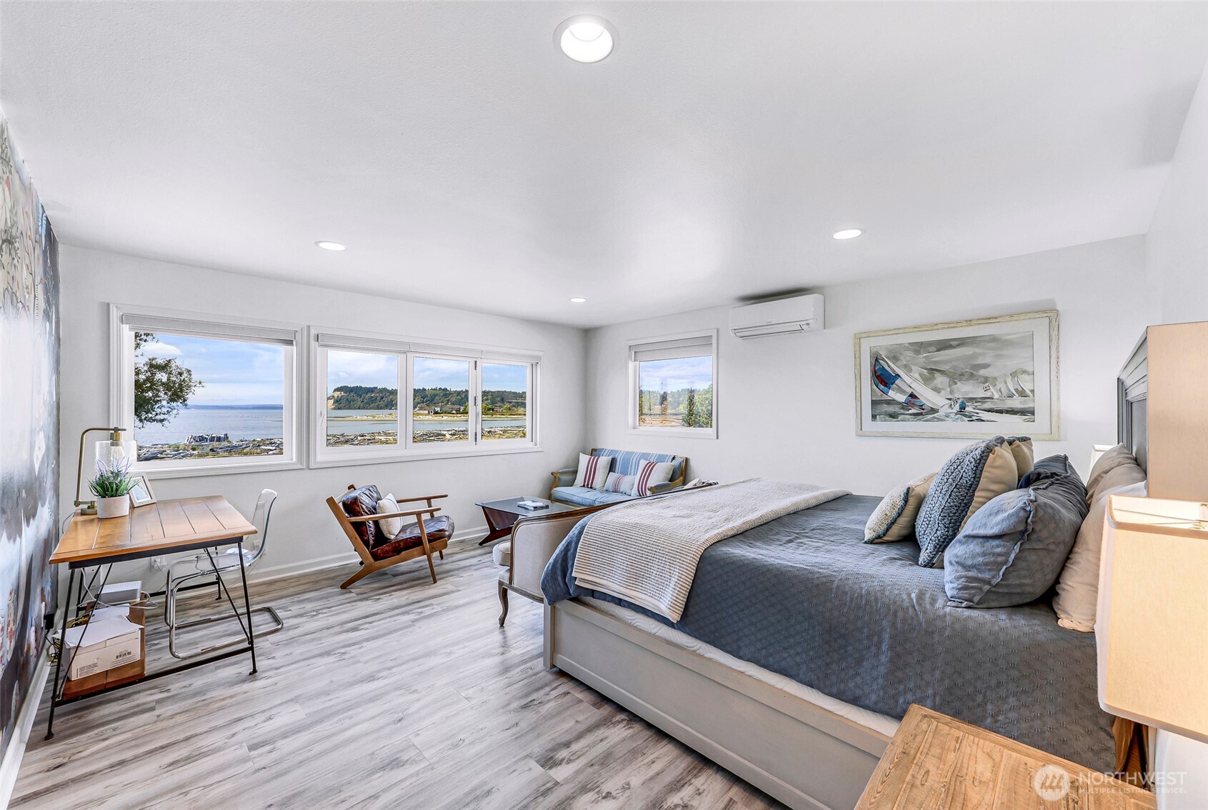 2402 Sunlight Beach Road Property Photo 17